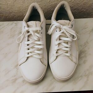 Puma Women's White Sneakers